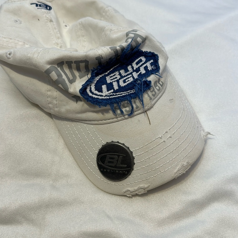 White canvas BudLight ball cap